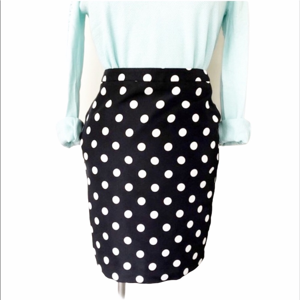 LOFT Blue Petite Polka Dot Pencil Skirt Navy and White Size 0 Petite